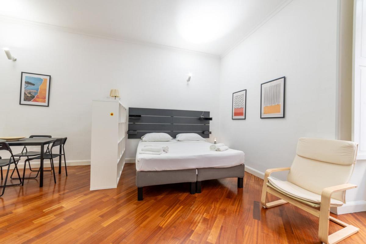 Apartmán Via Atri 25 Neapol Exteriér fotografie